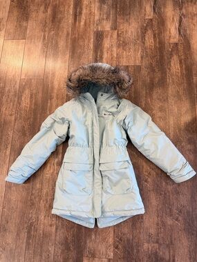 Columbia Light Teal Green Hooded Parka with Faux Fur Trim
